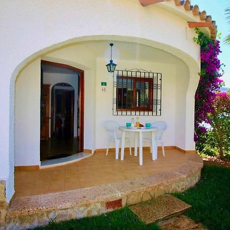 Oasis Parc 45 Villa Denia Exteriör bild