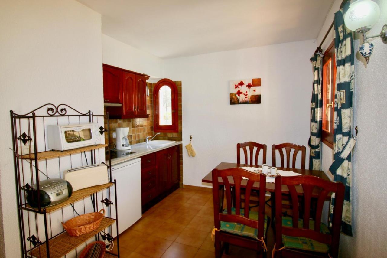 Oasis Parc 45 Villa Denia Exteriör bild